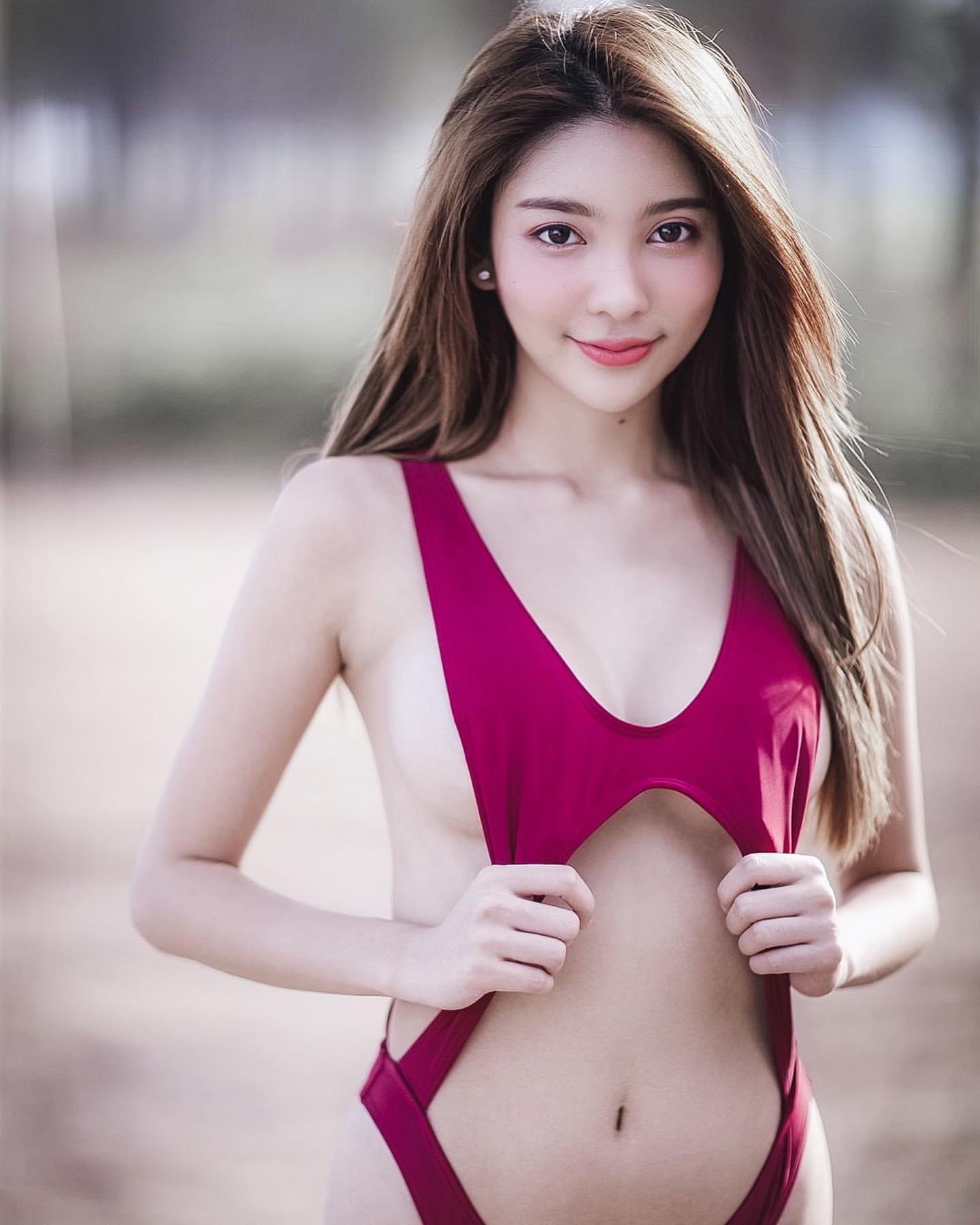 Thai Girl Gom